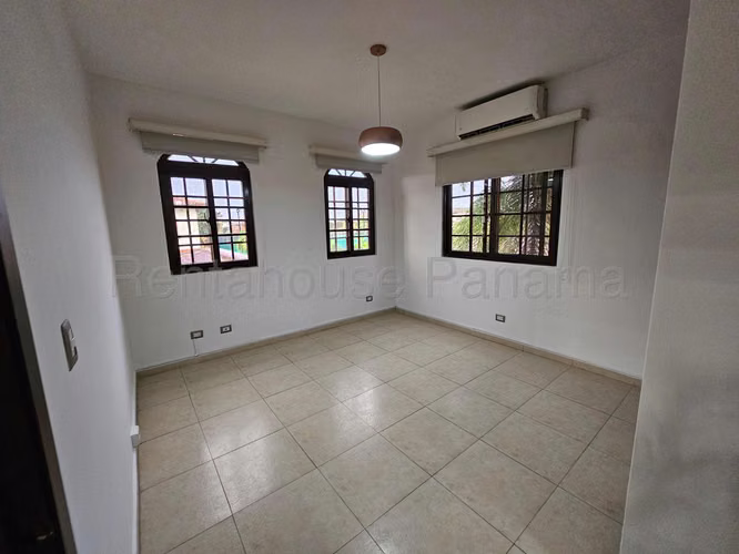 Venta de Casa en Costa Sur El Doral NS