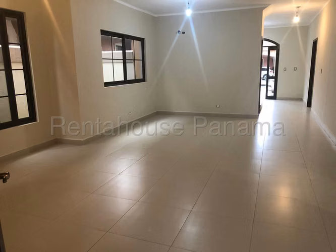 Venta de Casa en Costa Sur DORAL NS