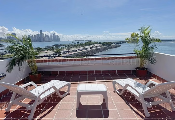 Venta de Apartamento en Casco Antiguo Casa Malecon NS