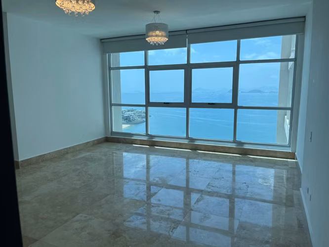 Bonito Apartamento PH Q Tower Punta Pacífica San Francisco