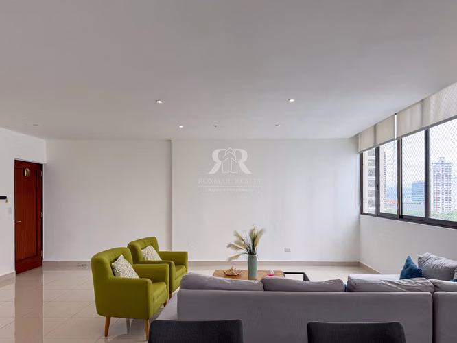 Apartamento en Costa del Este PH Brisa Marina