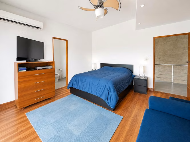 VENTA DE CASA MODERNA DE DOS NIVELES EN CORONADO, CHAME