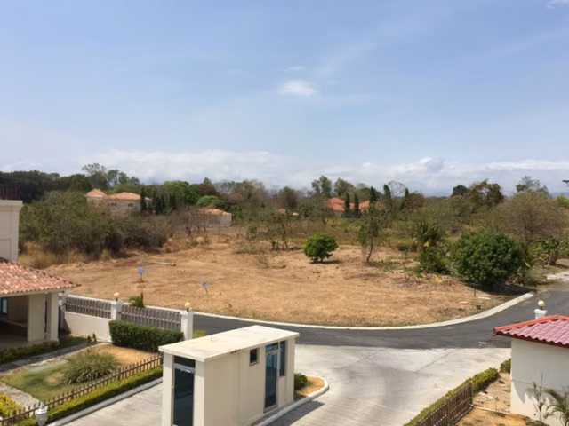 VENDO (2) LOTES CLUB DE GOLF CORONADO - 2,554.10m2