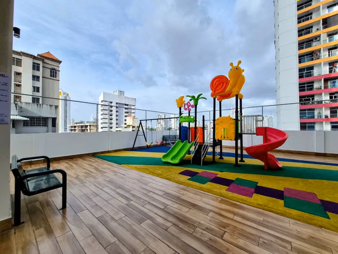 Apartamento Semiamoblado de 2 Recámaras con Balcón  – Desde $1,100