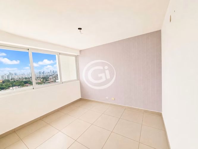 Venta Apartamento Reposeído Bancario King´s Park 3 habitaciones
