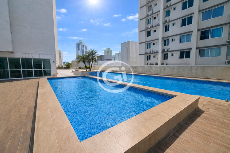Venta Apartamento Reposeído Bancario King´s Park 3 habitaciones