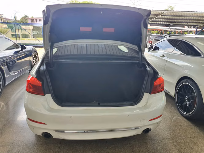 BMW 520I 2018