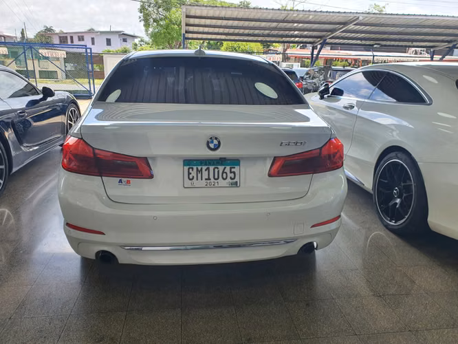 BMW 520I 2018
