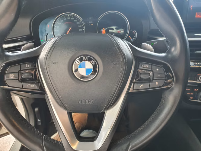 BMW 520I 2018