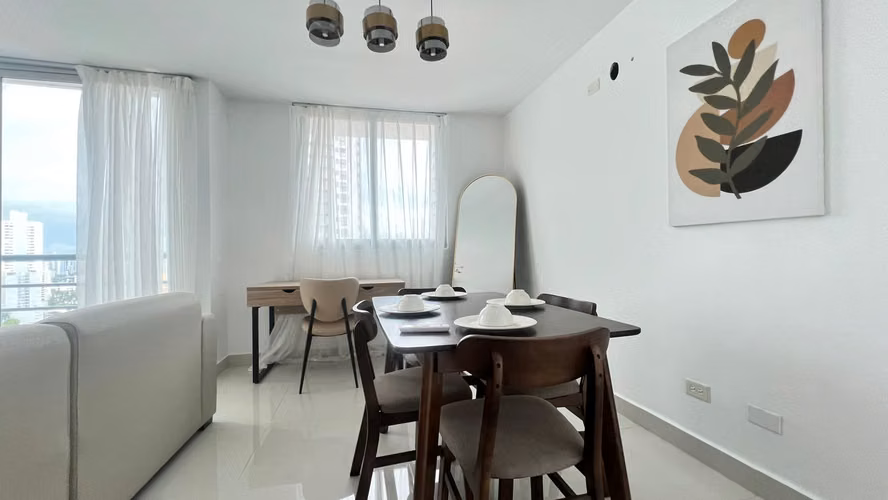 Encantador Apartamento PH Teus Tower  Carrasquilla San Francisco  - Amoblado
