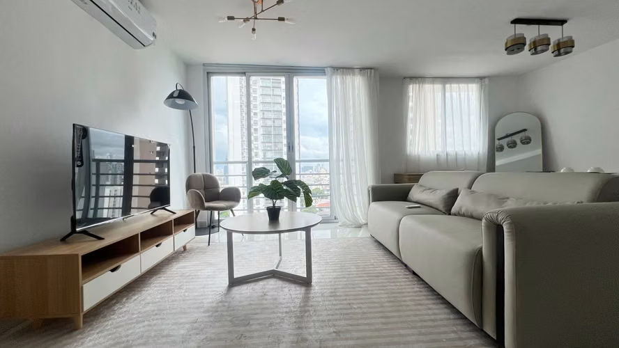 Encantador Apartamento PH Teus Tower  Carrasquilla San Francisco  - Amoblado