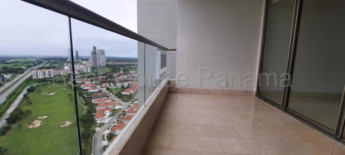 Apartamento en Venta  en Greenview Santa Maria  CIG267585