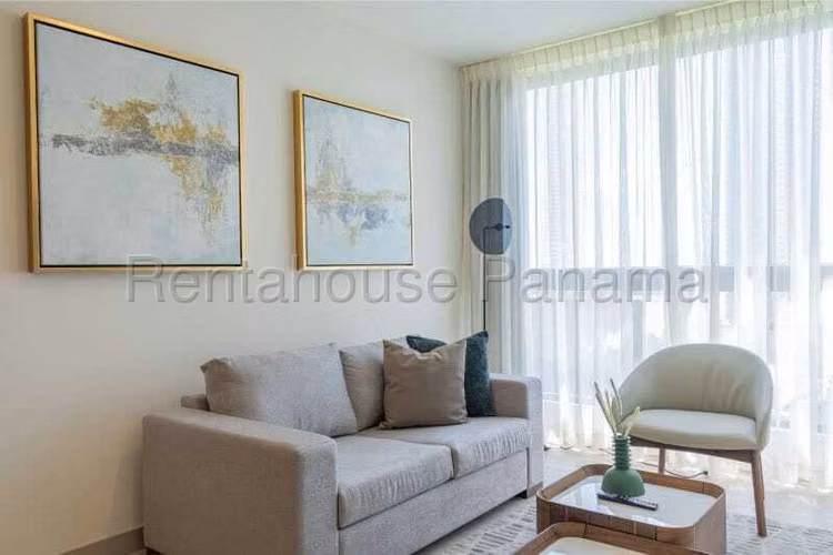 Se Alquila Apartamento en Costa del Este LA26-8549