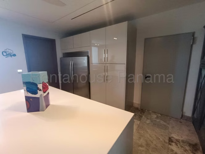 Apartamento en Venta  en Empire Residences Santa Maria  CIG266107