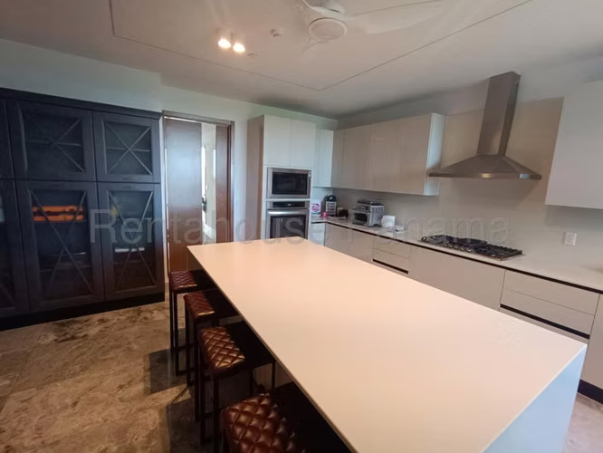 Apartamento en Venta  en Empire Residences Santa Maria  CIG266107