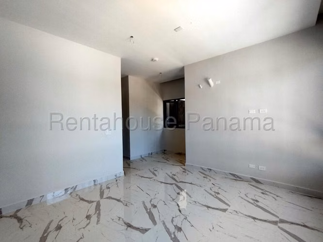 Venta de casa en Albrook AK