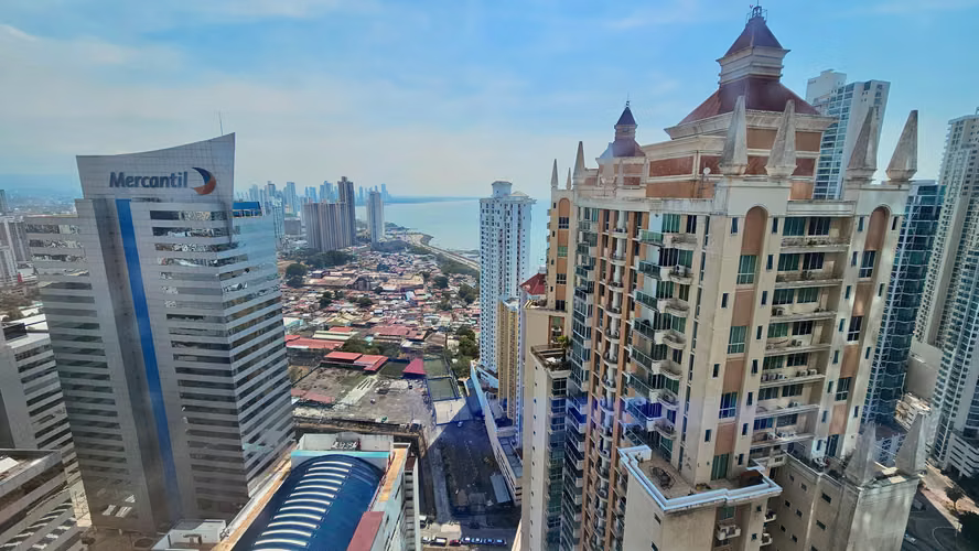 Amplia oficina en Oceania - Punta Pacifica 255 m2