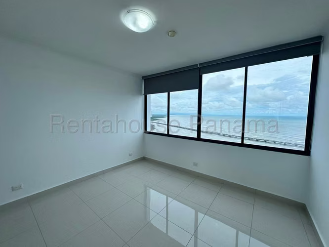 Impecable Apartamento en Venta en Coco del Mar 26*3816Mfk