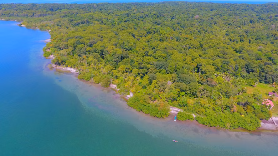 Venta de Isla Cayo de Agua | Bocas del Toro