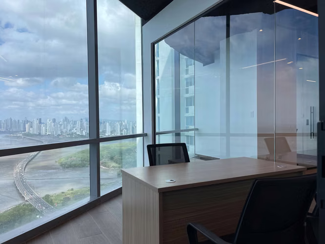FINANCIAL PARK Oficina AMOBLADA con Vista al Mar en Costa del Este BP