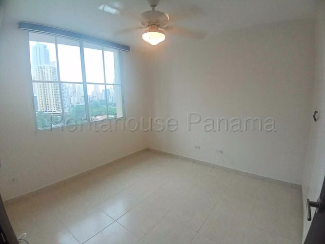 Alquiler de Apartamento en Punta Pacifica 26*8682Mfk