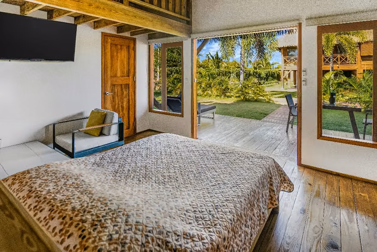 CASA  DE  PLAYA  CON  AIRBNB.   Punta Chame.  Ingresos estables y vivienda de lujo.
