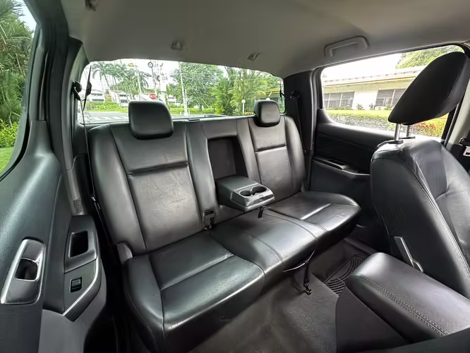 MAZDA BT50 4X4 AUTOMATICO 2020