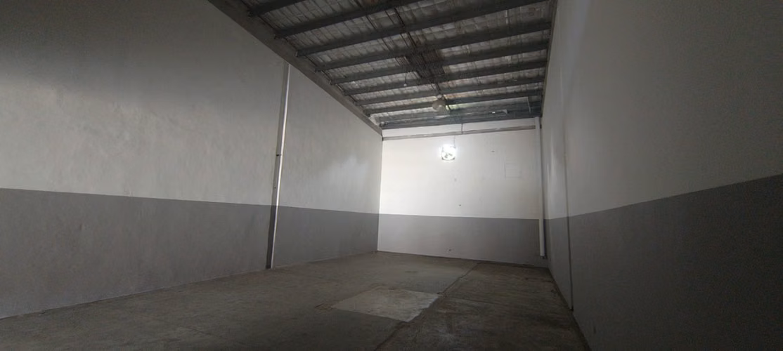 ALQUILO GALERA EN VIA TOCUMEN DR