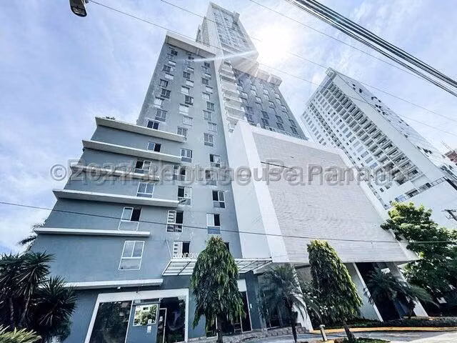 Sale San Francisco Window Tower 26YCG8685