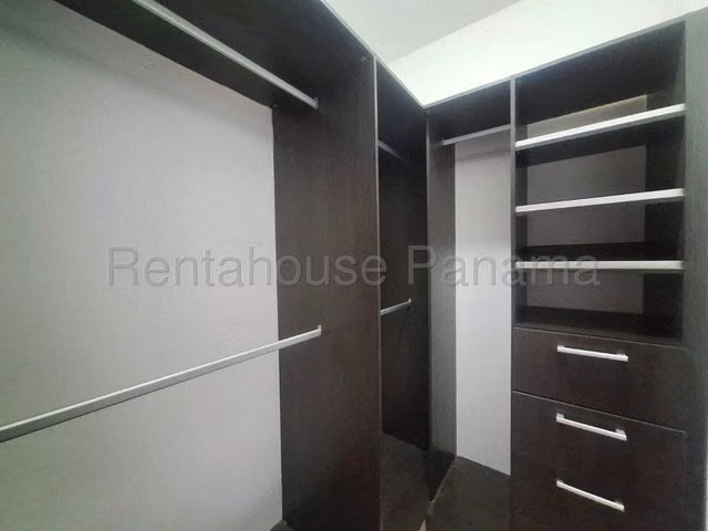 Venta San Francisco Window Tower 26YCG8685