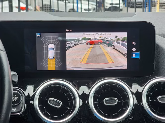 Mercedes GLA