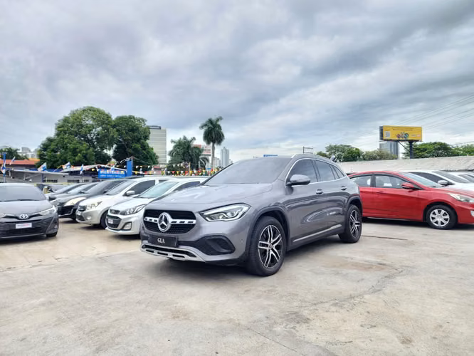 Mercedes GLA