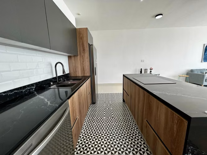 Alquiler de Apartamento Amoblado con Vista al Mar - RIVAGE - Imagen 10