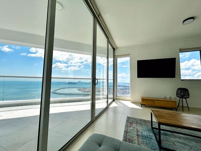 Alquiler de Apartamento Amoblado con Vista al Mar - RIVAGE - Imagen 3