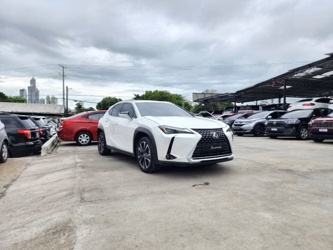 Lexus UX250H 2023