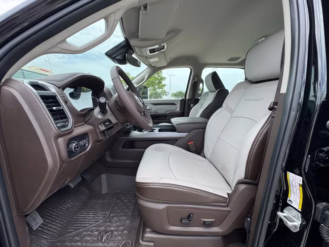 2025 RAM 2500 LARAMIE
