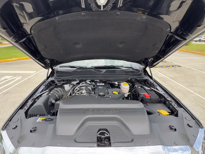 2025 RAM 2500 LARAMIE