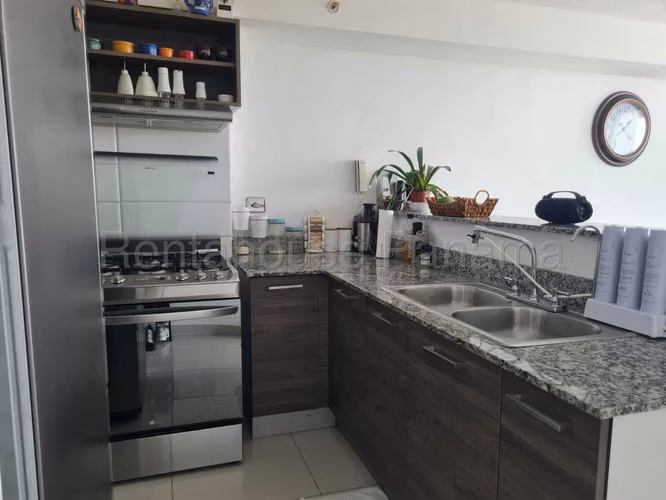 VENTA DE APARTAMENTO CARRASQUILLA GM
