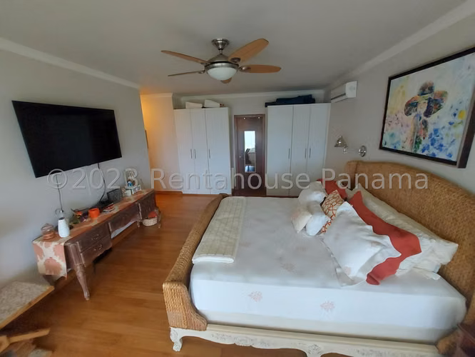 VENTA DE APARTAMENTO PLAYA BLANCA GM