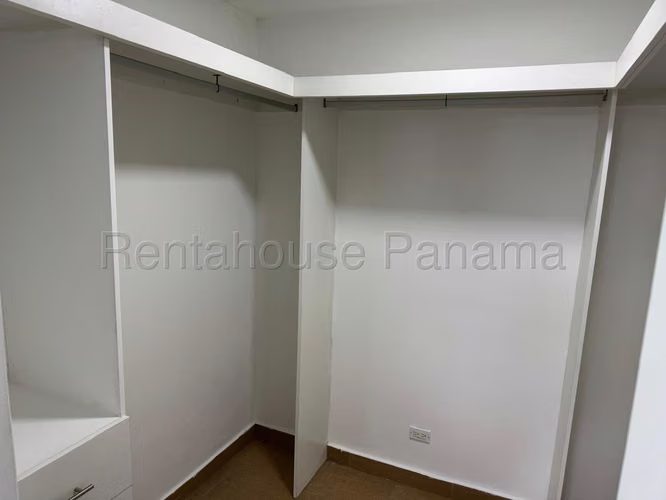 Venta de Apartamento en El Cangrejo Ph Mediterraneo Loft CCO