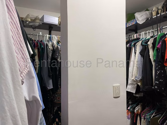 Venta de Apartamento en El Cangrejo Ph Troy CCO
