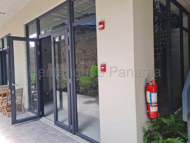 Alquiler de Comercial en Casco Antiguo Plazuela de Alfaro KC
