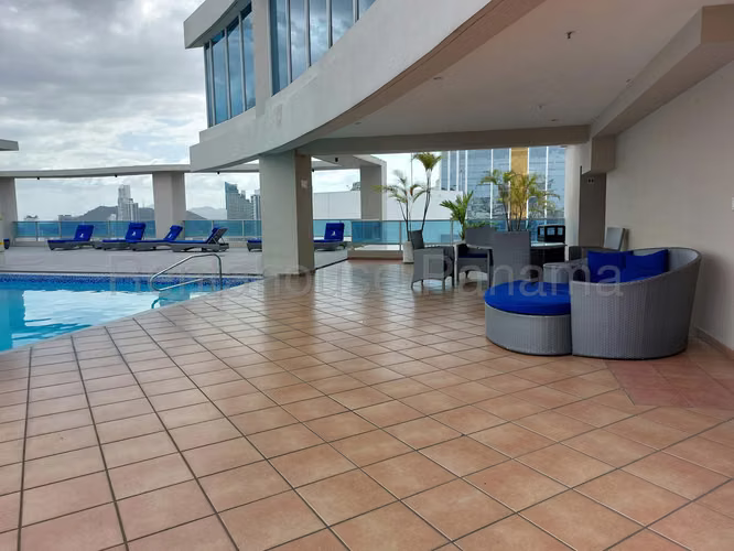 Alquiler de Apartamento en Bellavista Ph Grandbay Tower KC