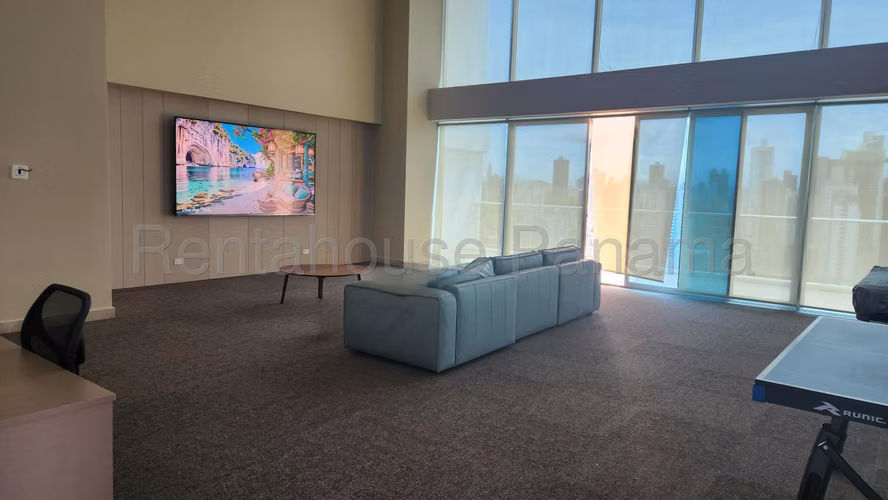 Vendo Apartamento en Avenida Balboa OF26-8689