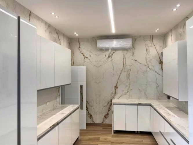 VENTA DE CASA CON PISCINA EN ALTOS DEL GOLF (13)