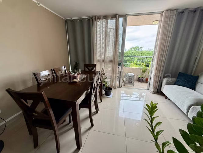 Apartamento en Venta en Carrasquilla JG