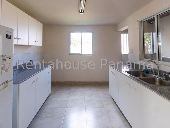 House for Sale in Arraijan JG