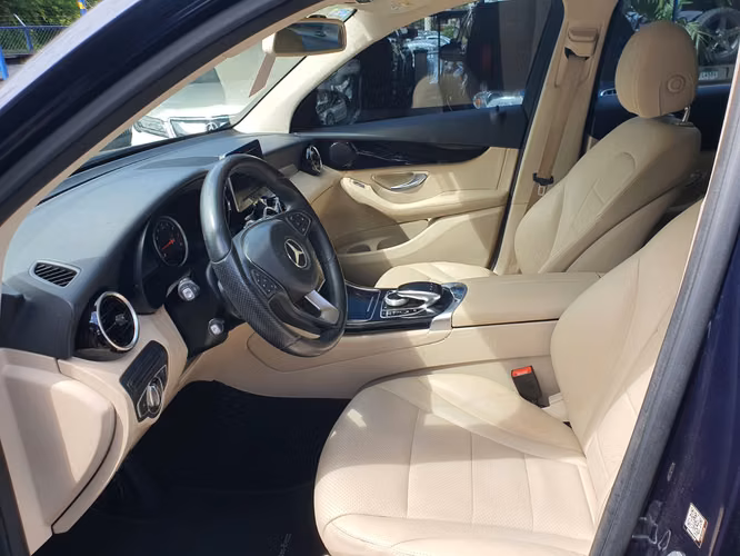 MERCEDES BENZ GLC250 4MATIC 2016