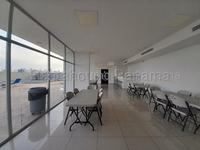 Apartamento en Venta en Via España JG