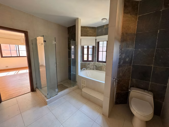 VENTA CASA EN COSTA SUR I EL DORAL (AS)